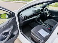 https://riyasewana.com/uploads/toyota-yaris-x-1810176125.jpg