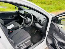 https://riyasewana.com/uploads/toyota-yaris-x-1810176714.jpg