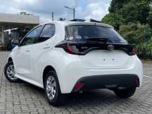 https://riyasewana.com/uploads/toyota-yaris-x-18153326143.jpg