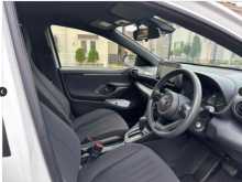 https://riyasewana.com/uploads/toyota-yaris-x-1823372622853.jpg