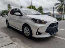 https://riyasewana.com/uploads/toyota-yaris-x-1916171022613.jpg