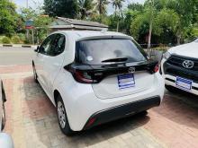 https://riyasewana.com/uploads/toyota-yaris-x-1917240524771.jpg