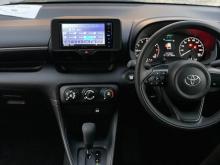 https://riyasewana.com/uploads/toyota-yaris-x-1922190417024.jpg