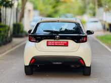 https://riyasewana.com/uploads/toyota-yaris-x-2022-412554612294.jpg
