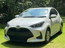 https://riyasewana.com/uploads/toyota-yaris-x-2023-119143412802.jpg