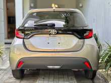 https://riyasewana.com/uploads/toyota-yaris-x-2023-2016083612064.jpg