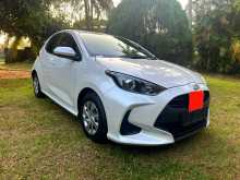 https://riyasewana.com/uploads/toyota-yaris-x-2023-89562812132.jpg