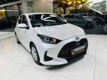 https://riyasewana.com/uploads/toyota-yaris-x-2117461622292.jpg