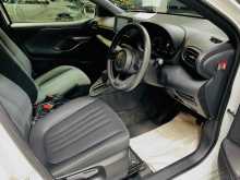 https://riyasewana.com/uploads/toyota-yaris-x-2117461622493.jpg