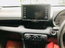 https://riyasewana.com/uploads/toyota-yaris-x-211940366495.jpg
