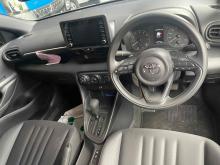 https://riyasewana.com/uploads/toyota-yaris-x-217025824111.jpg