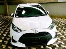 https://riyasewana.com/uploads/toyota-yaris-x-21910034812.jpg