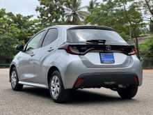 https://riyasewana.com/uploads/toyota-yaris-x-22113306453.jpg