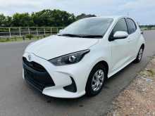 https://riyasewana.com/uploads/toyota-yaris-x-2215370422502.jpg
