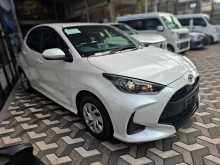 https://riyasewana.com/uploads/toyota-yaris-x-2413014322562.jpg