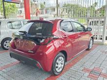 https://riyasewana.com/uploads/toyota-yaris-x-251008326384.jpg