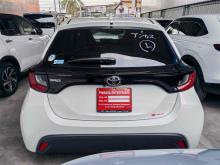 https://riyasewana.com/uploads/toyota-yaris-x-2714153024171.jpg