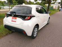https://riyasewana.com/uploads/toyota-yaris-x-271552244352.jpg