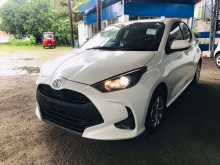 https://riyasewana.com/uploads/toyota-yaris-x-2793639593.jpg