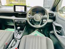 https://riyasewana.com/uploads/toyota-yaris-x-28161018535.jpg