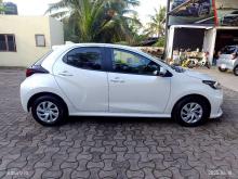 https://riyasewana.com/uploads/toyota-yaris-x-291307556154.jpg