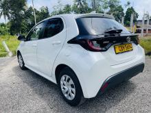 https://riyasewana.com/uploads/toyota-yaris-x-2917201717823.jpg