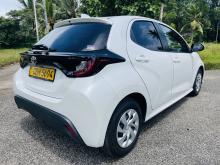 https://riyasewana.com/uploads/toyota-yaris-x-2917201817284.jpg