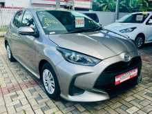 https://riyasewana.com/uploads/toyota-yaris-x-301029314202.jpg
