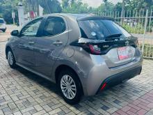 https://riyasewana.com/uploads/toyota-yaris-x-301030016724.jpg