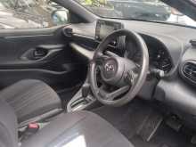 https://riyasewana.com/uploads/toyota-yaris-x-30155439415.jpg