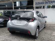 https://riyasewana.com/uploads/toyota-yaris-x-30155634836.jpg