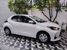 https://riyasewana.com/uploads/toyota-yaris-x-301838056862.jpg