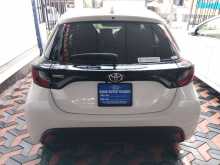 https://riyasewana.com/uploads/toyota-yaris-x-311055034842.jpg