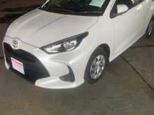 https://riyasewana.com/uploads/toyota-yaris-x-3111092722673.jpg
