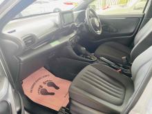 https://riyasewana.com/uploads/toyota-yaris-x-312304224951.jpg
