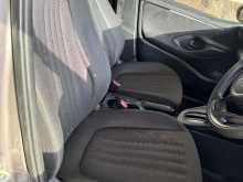 https://riyasewana.com/uploads/toyota-yaris-x-41047274303.jpg