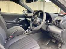https://riyasewana.com/uploads/toyota-yaris-x-4121042992.jpg