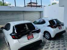 https://riyasewana.com/uploads/toyota-yaris-x-49442322852.jpg