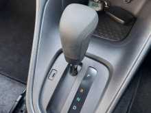 https://riyasewana.com/uploads/toyota-yaris-x-5161035276.jpg
