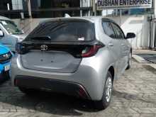 https://riyasewana.com/uploads/toyota-yaris-x-6160949586.jpg