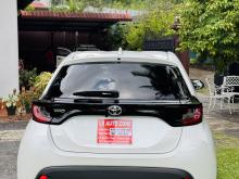 https://riyasewana.com/uploads/toyota-yaris-x-711492817916.jpg