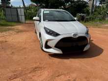 https://riyasewana.com/uploads/toyota-yaris-x-72038414672.jpg