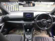 https://riyasewana.com/uploads/toyota-yaris-x-770336615.jpg