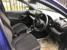 https://riyasewana.com/uploads/toyota-yaris-x-770336963.jpg