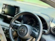 https://riyasewana.com/uploads/toyota-yaris-x-817024724471.jpg