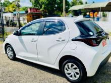 https://riyasewana.com/uploads/toyota-yaris-x-91032316084.jpg