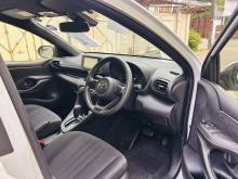 https://riyasewana.com/uploads/toyota-yaris-x-96563517495.jpg