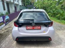 https://riyasewana.com/uploads/toyota-yaris-x-9805046406.jpg