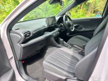 https://riyasewana.com/uploads/toyota-yaris-x-9805046765.jpg
