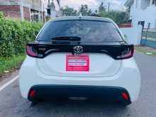 https://riyasewana.com/uploads/toyota-yaris-x-grade-31193638694.jpg